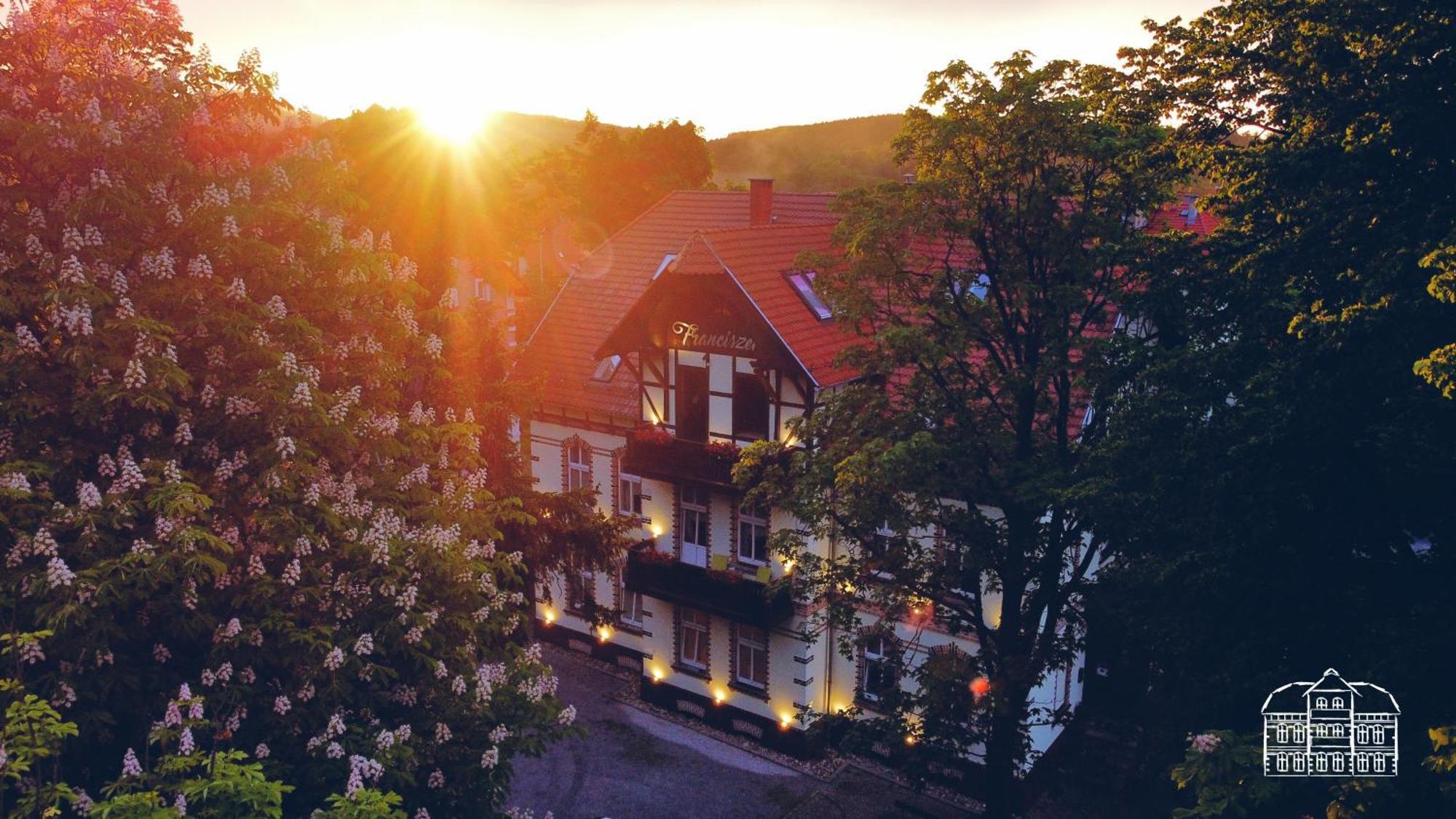 Franciszek Przy Parku Szwedzkim Apartamento Szczawno-Zdroj Exterior foto